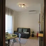 Palladium Cozy Suite Close To Downtown And Exibition Center